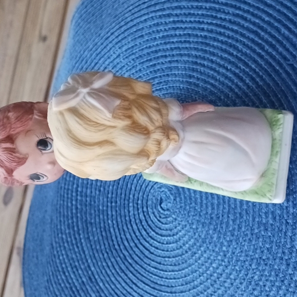 Vintage 1984 Jane-Deveaux, Inc figurine - Picture 5 of 16